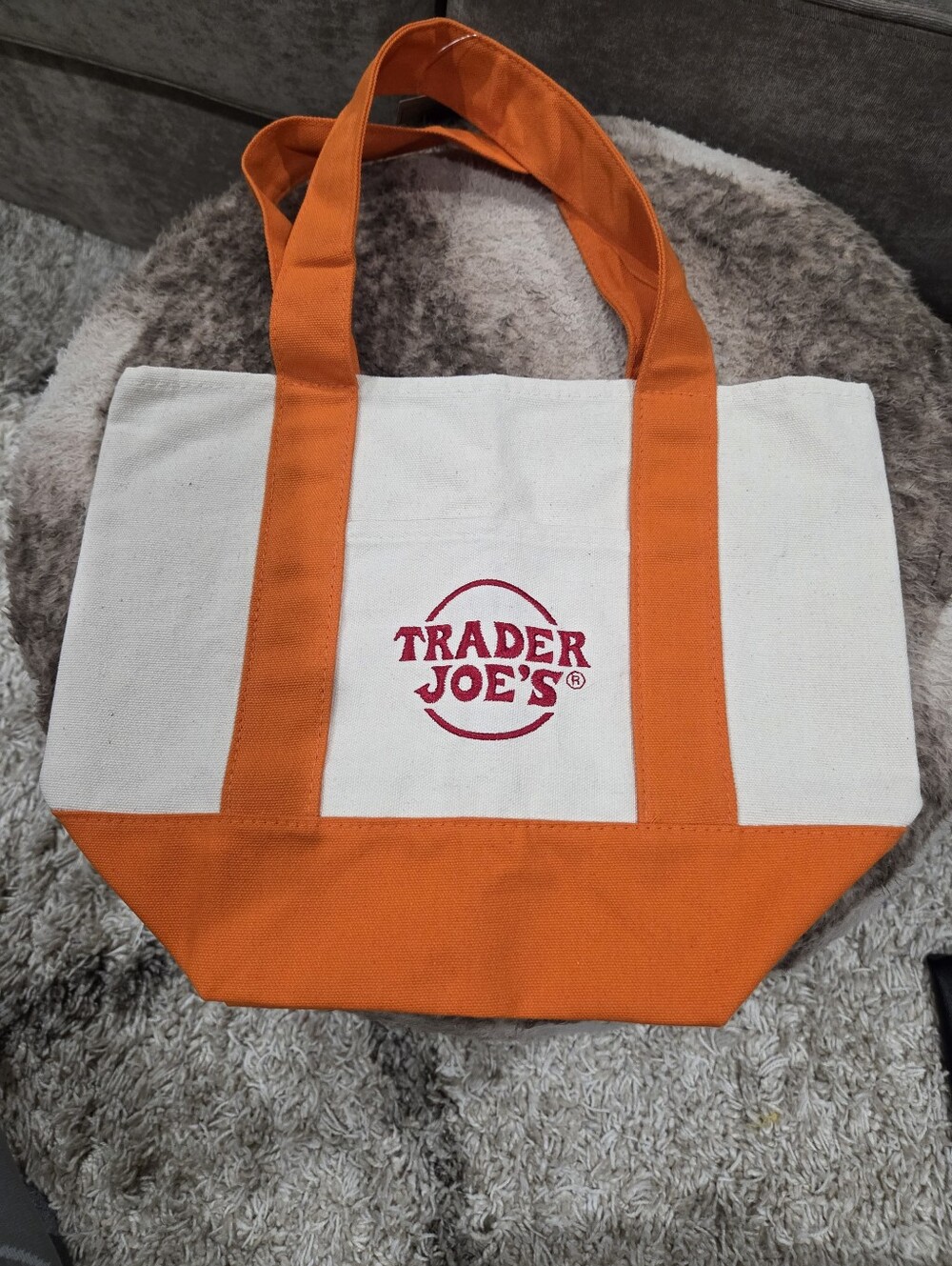 Trader Joe’s Crew Exclusive Mini Tote Bag Orange With Employee Tag!